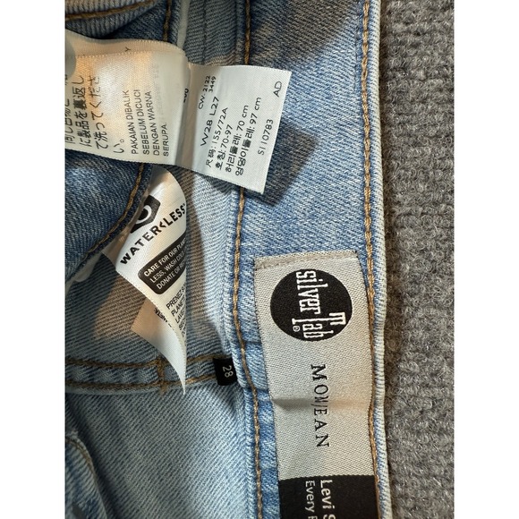 Levis SilverTab Mom Jeans Womens 28x27 Medium Wash Blue Stretch Denim Distressed - Picture 3 of 3